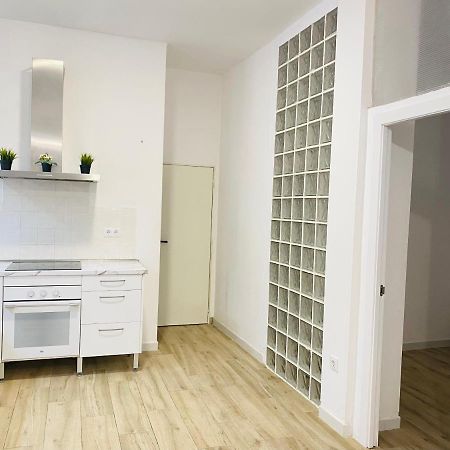 Flamenca Triana - Apartamento Wifi Con 2 Dormitorios 2 Sofas Camas 2 Banos Севилья Экстерьер фото