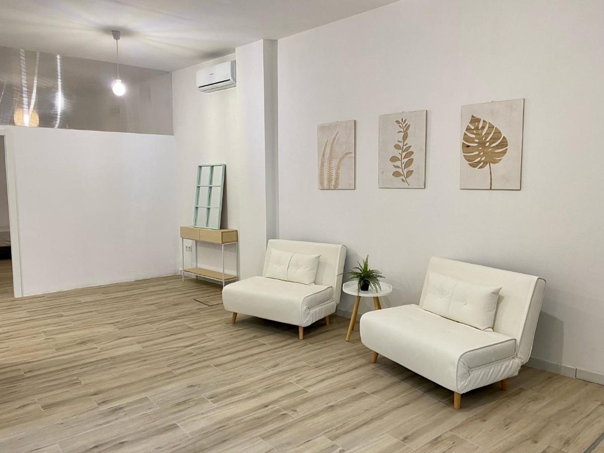 Flamenca Triana - Apartamento Wifi Con 2 Dormitorios 2 Sofas Camas 2 Banos Севилья Экстерьер фото
