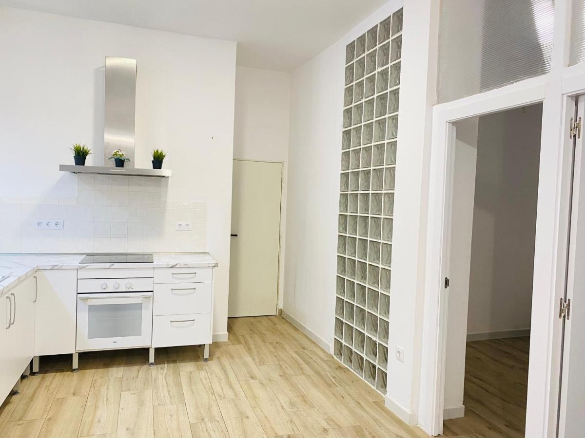 Flamenca Triana - Apartamento Wifi Con 2 Dormitorios 2 Sofas Camas 2 Banos Севилья Экстерьер фото