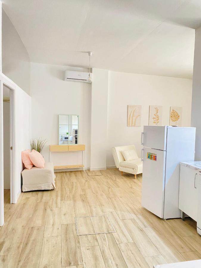 Flamenca Triana - Apartamento Wifi Con 2 Dormitorios 2 Sofas Camas 2 Banos Севилья Экстерьер фото