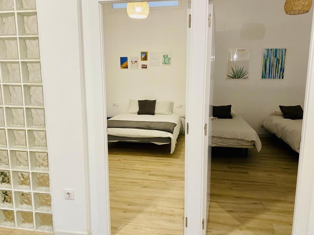 Flamenca Triana - Apartamento Wifi Con 2 Dormitorios 2 Sofas Camas 2 Banos Севилья Экстерьер фото